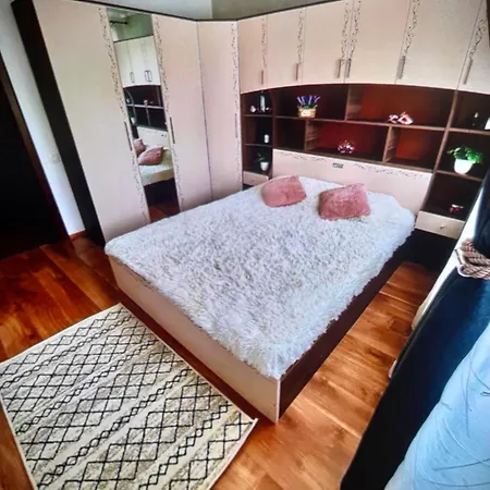 Apartment Diana 7 *